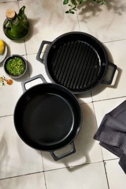 Boretti Solido Dutch Oven 26 Cm Met Grilldeksel 8 Boretti Solido Dutch Oven 26 Cm Met Grilldeksel -Bastar Barbecues Winkel boretti solido dutch oven 26 cm met grilldeksel 667x1000 62065ac611d89 l