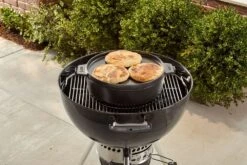 Weber® Dutch Oven Duo 7 Weber® Dutch Oven Duo -Bastar Barbecues Winkel weber dutch oven duo 1615542923 2 l